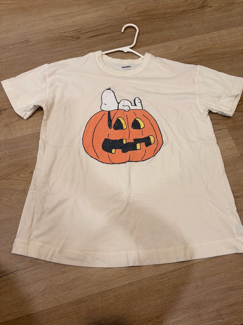 Old Navy snoopy pumpkin oversized tee
